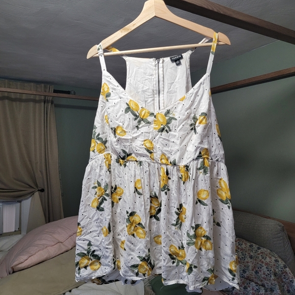 Plus size torrid lemon print baby doll top - Picture 3 of 3
